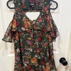 by & by Dark Green Floral Blouse